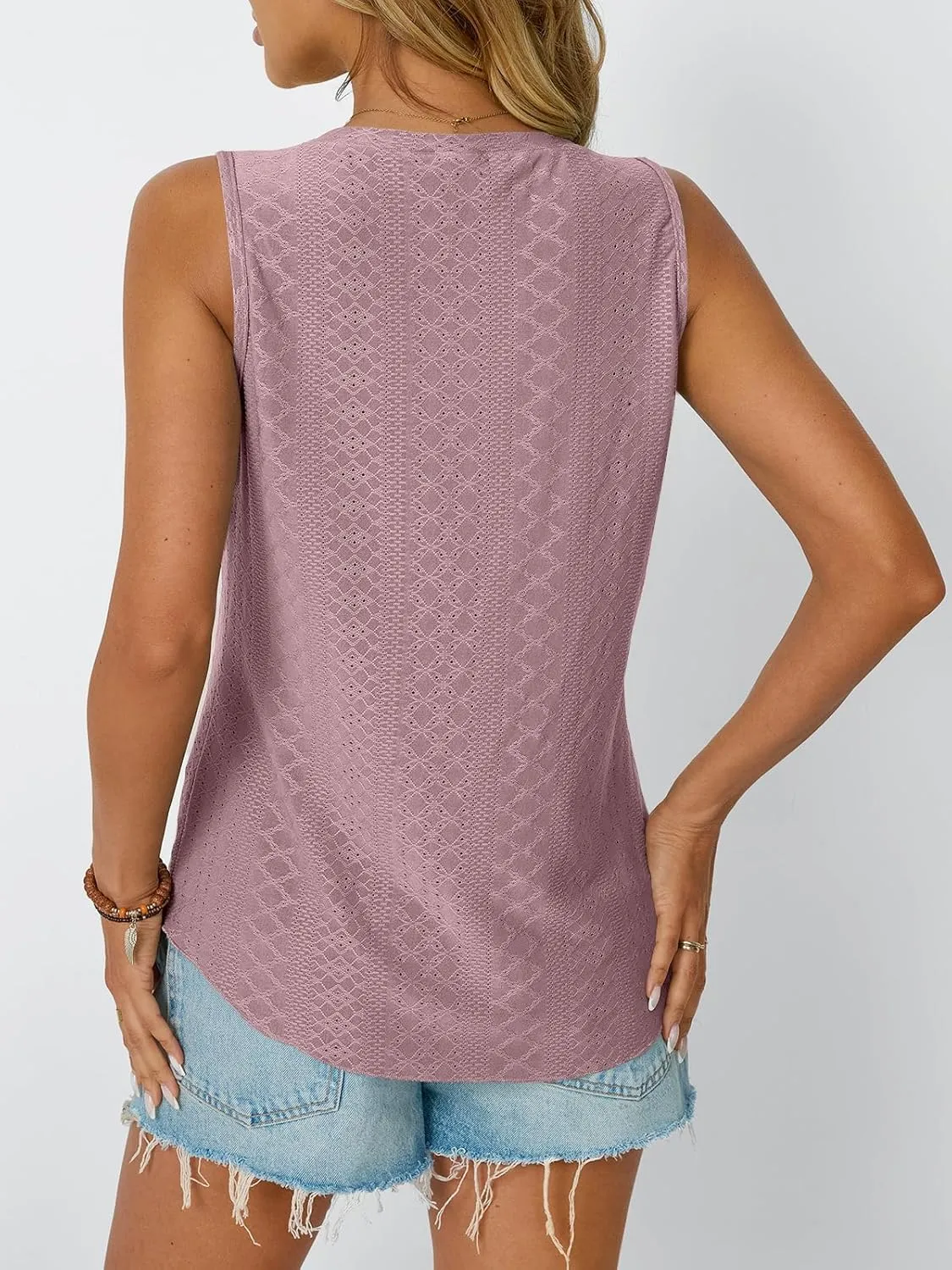 AUTOMET Women Summer Tank Top Eyelet Embroidery 2025 Vacation Sleeveless V Neck Loose Fit Shirt Spring Fashion Casual Clothes