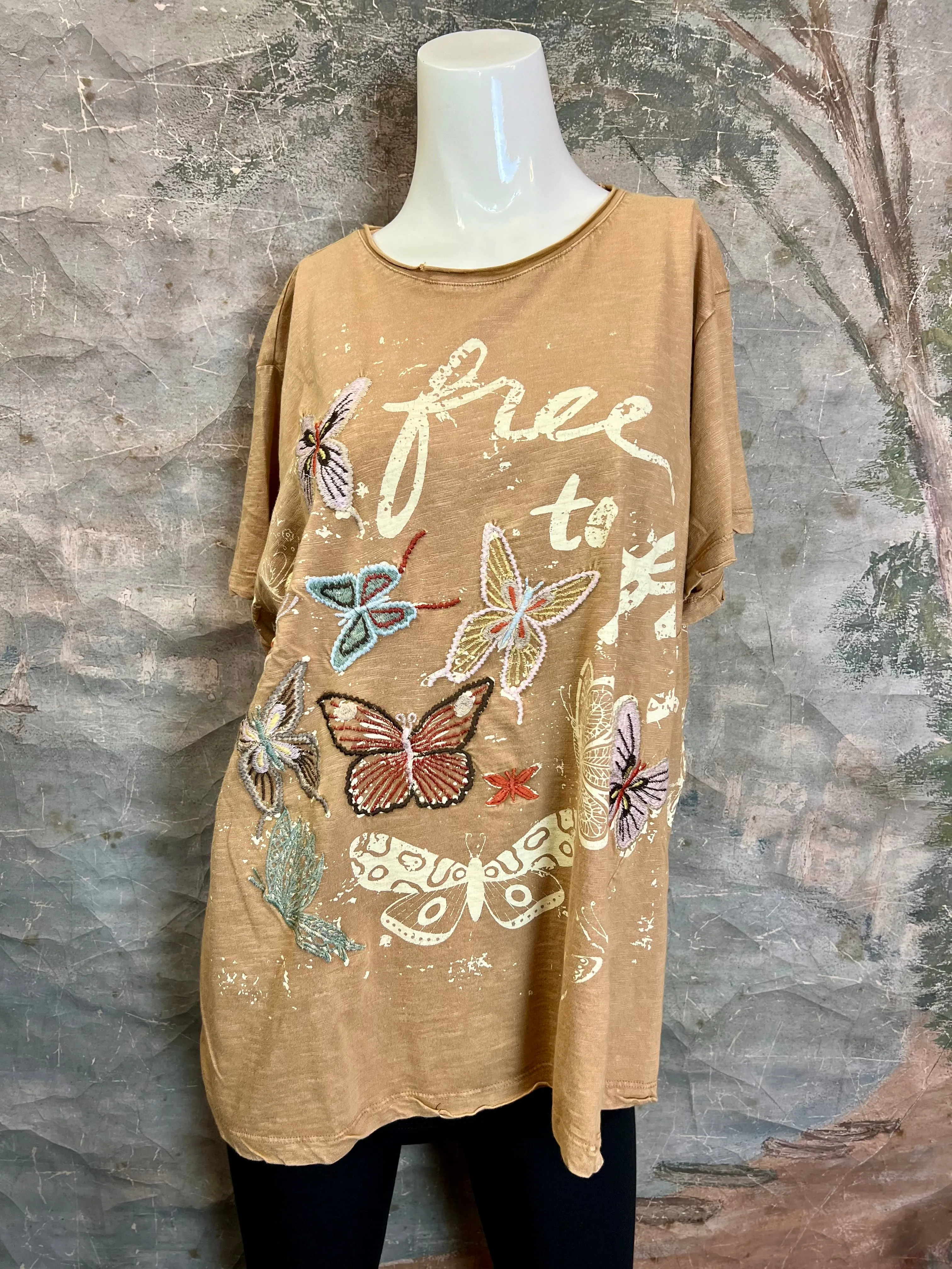 KREC42 Sariah Tee-Dijon