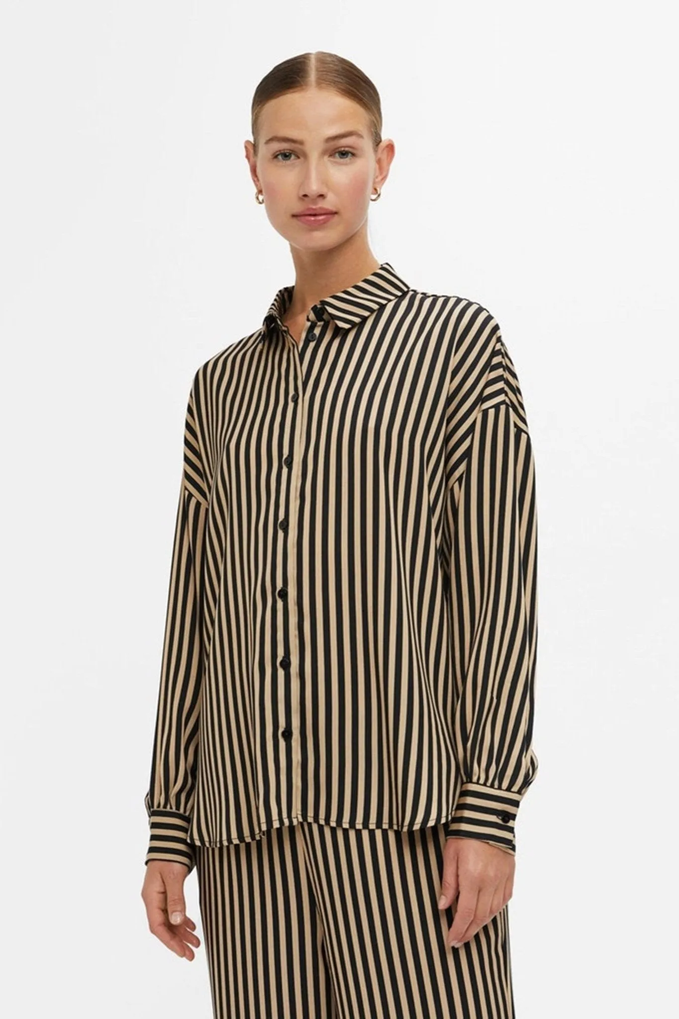 Thyra Longsleeve Shirt- Humus